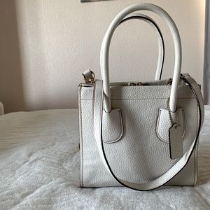 Coach Cashin carry tote 22 Chalk White
